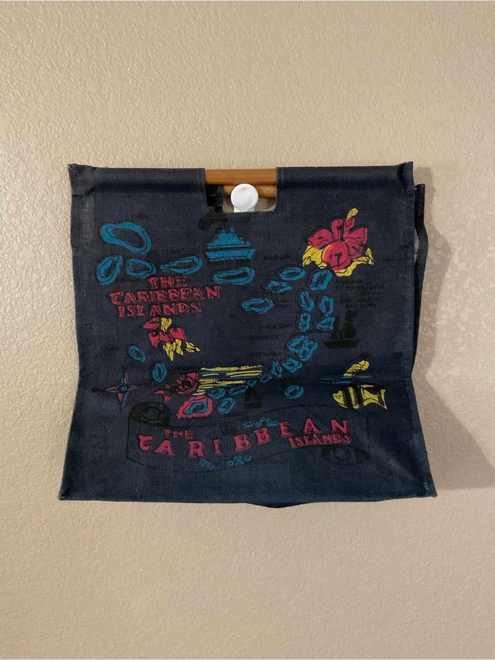 Caribbean Islands Tote with Wooden Handles - Navy
